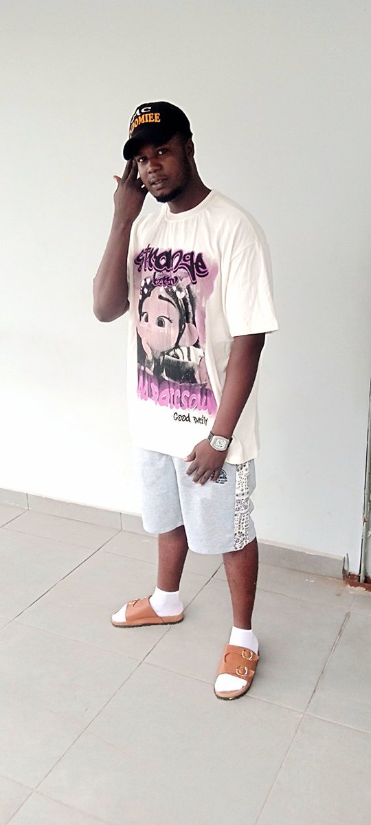 Youngfavour tweet media