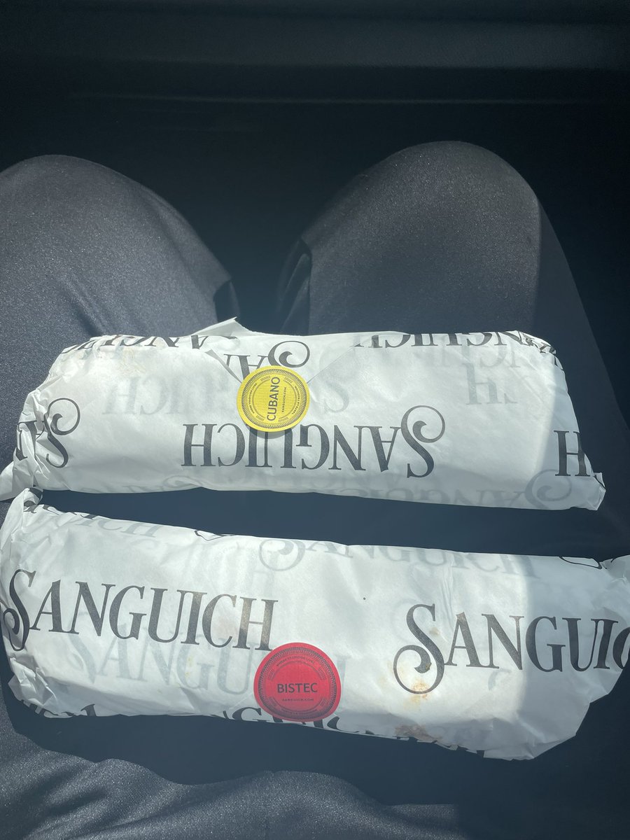 DonDim3lo's tweet photo. Back in #miami for a business trip!!! Started it right getting a sanguich #dale https://t.co/yDQwfegnSt