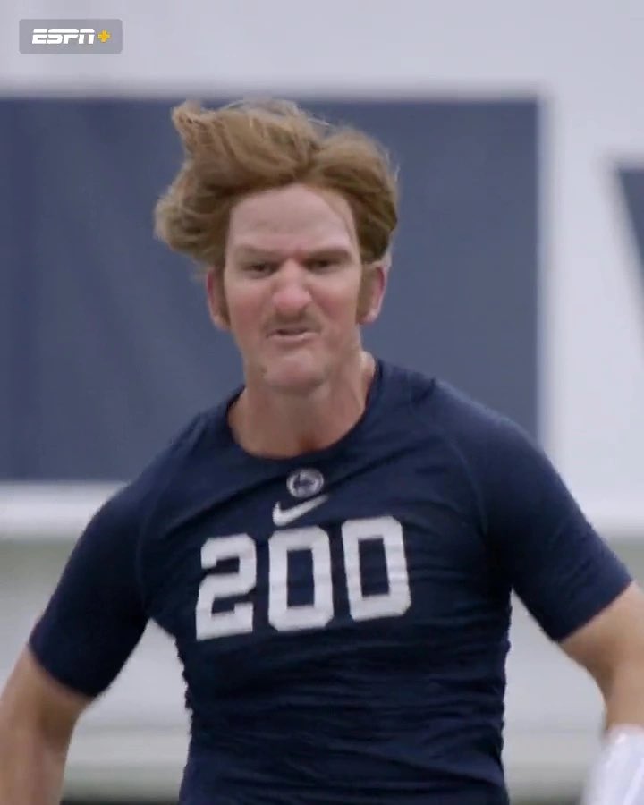 BetMGM's tweet photo. Only one man can save the Giants https://t.co/yeGt0g9vsn