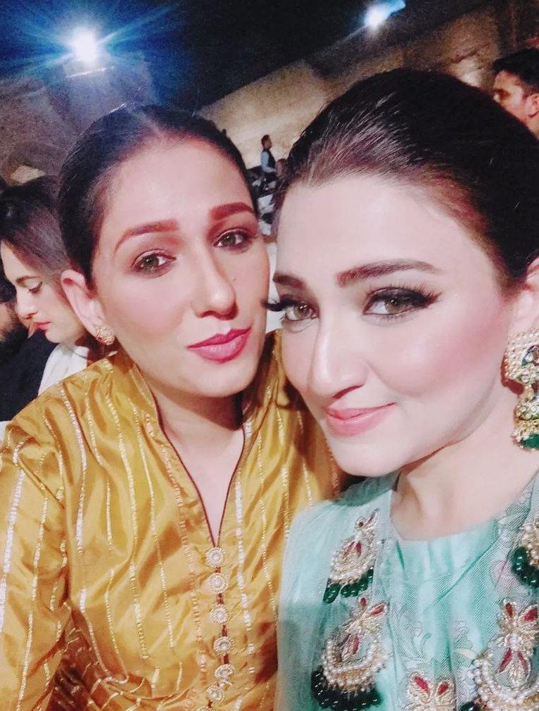 🤳 Hina Salman and <a href="/Shazia_Zeeshan_/">Shazia Zeeshan Official</a> at an event in Lahore Fort on Sunday 🤳