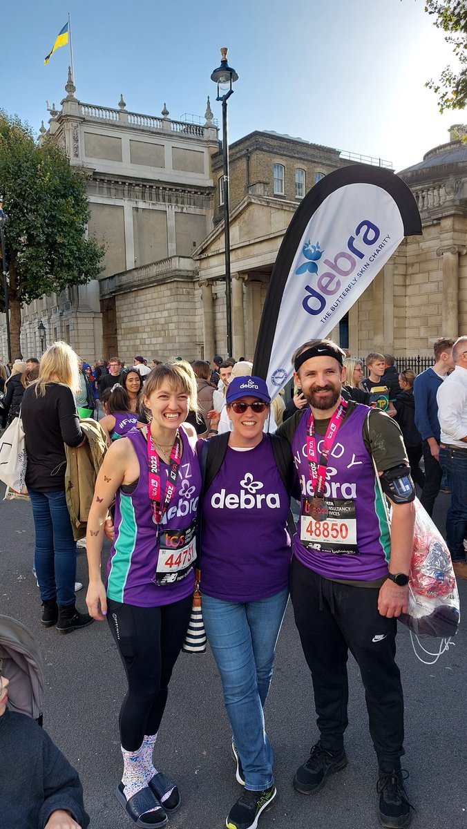 CharityDEBRA's tweet photo. What a day! 28 runners, 26.2 miles and an incredible £57,000 raised so far to help stop the pain for people living with EB. 🏃🎉

A huge congratulations and thank you to our awe-inspiring #TeamDEBRA runners who took on the @LondonMarathon today.

#LondonMarathon #WeRunTogether https://t.co/kOAU063zqK