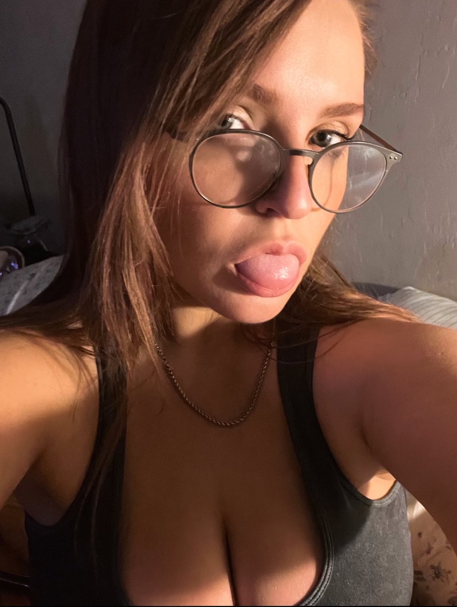 mountaindewbyok's tweet photo. You guys know you can share pictures on apps other than Instagram, right?

Look. This is a picture. https://t.co/zpuaY32WT0