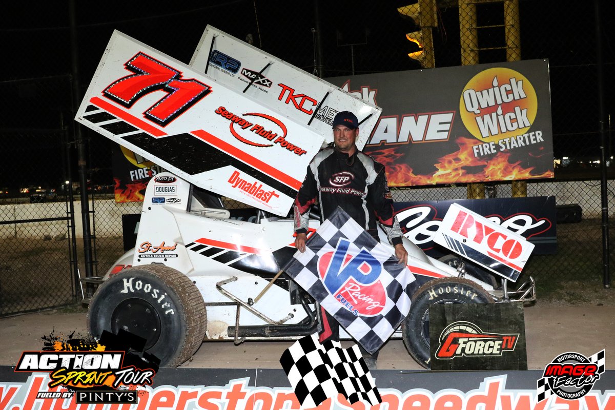 ActionSprints's tweet photo. Mike Bowman took the win on the second night of #TheFallClassic at Humberstone Speedway, while Jacob Dykstra clinched his second consecutive #ActionSprintTour fueled by @Pintysfoods championship. Get all the info with our recap and statistical report: https://t.co/Gx7U0ng6tk https://t.co/qNb3RJ7hZn