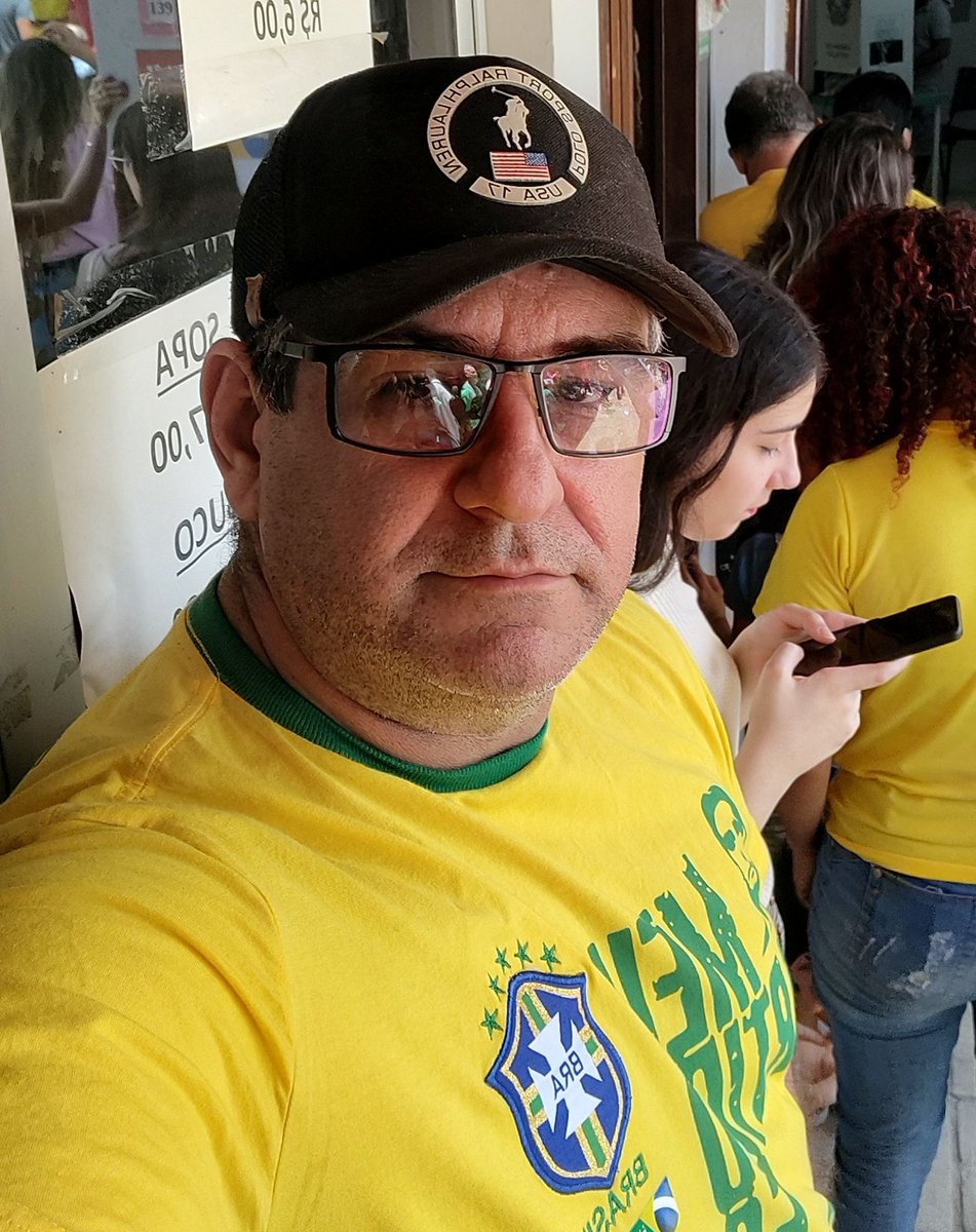 sofoclesbezerra's tweet image. Santa cruz do Capibaribe Pe
As filas parecem , com filas para compra de ingressos para copa do mundo.