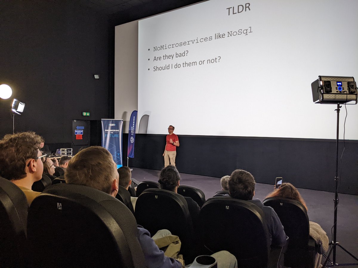 dotNetCrowd tweet media