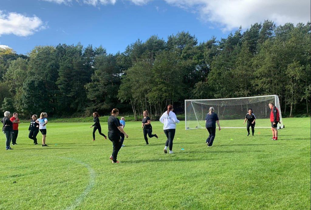 MarkStorie6's tweet photo. Great to see a successful launch of @FCHollingworth new ladies football session @LHS_HighSchool on Saturday ⚽️ well done ladies &amp; great initiative &amp; project @FCHollingworth @vangunner #ThisGirlCan @Cheshire_FA @StamfordTrust https://t.co/8BYLUzKrUo