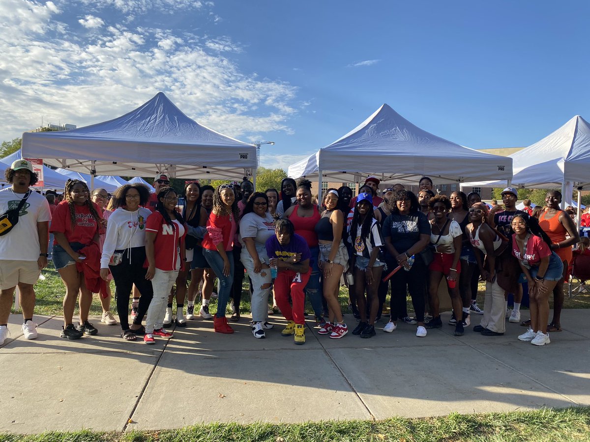 sweet2charlie's tweet photo. Tailgating with multicultural students and alumni at UNL’s Homecoming yesterday!! So excited to be with them!! And we won the football game!!❤️😎🏈 https://t.co/icjHg0cBkV