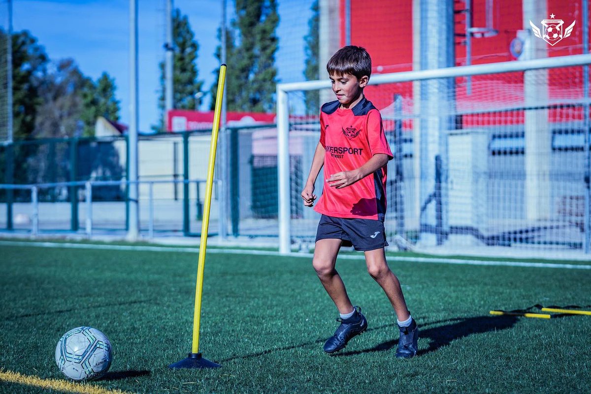 AcademyTF_'s tweet photo. ☀️ Tarda d'entrenaments individuals d'Alt Rendiment‼️

📈 Seguim amb els plans d'entrenament personalitzats ✅

ℹ️💻 Últimes places a https://t.co/T7u6JQnXCo o al WhatsApp (681 177 077)
—
📸: @enricserraphoto https://t.co/UnPsRrvQrH