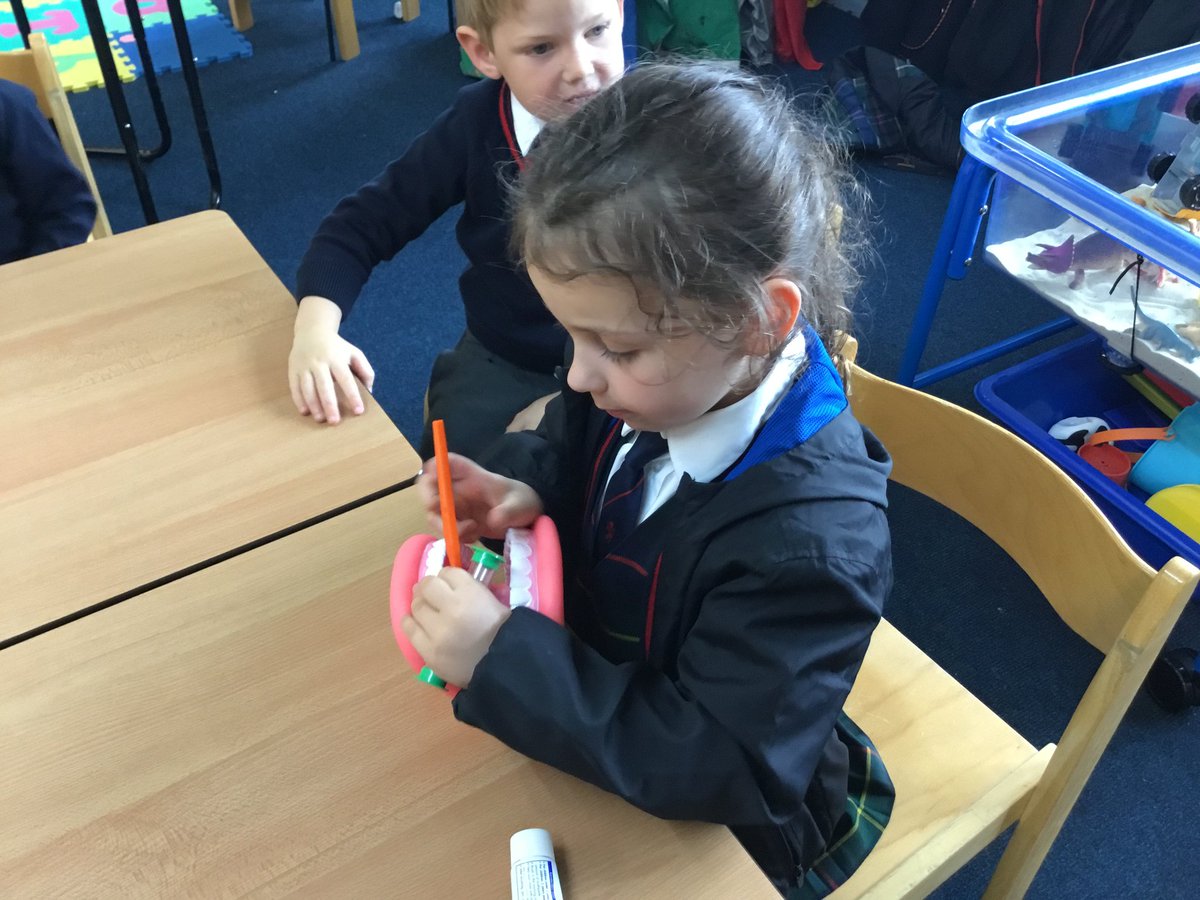 ShebbearCollege's tweet photo. Our Reception children have been practising effective tooth brushing as part of their βMe and my communityβ topic. They also visited @ShebbearHAWC and talked about healthy eating and exercise. #receptionclass #health #wellbeing #teeth #shebbearpreprep https://t.co/qr6b393wSh