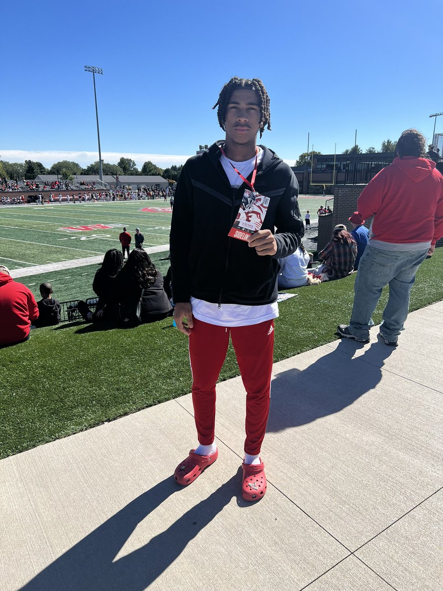 Had a great Game day visit!! Huge thank you to <a href="/Coach__AT/">Austin Taylor</a> <a href="/Coach_Langs/">Jordan Langs</a> <a href="/CoachTraz/">Eric Terrazas</a> <a href="/IndWesleyan_FB/">Indiana Wesleyan FB</a> for the hospitality!! Got the nice W over another ranked team!  #CLIMB