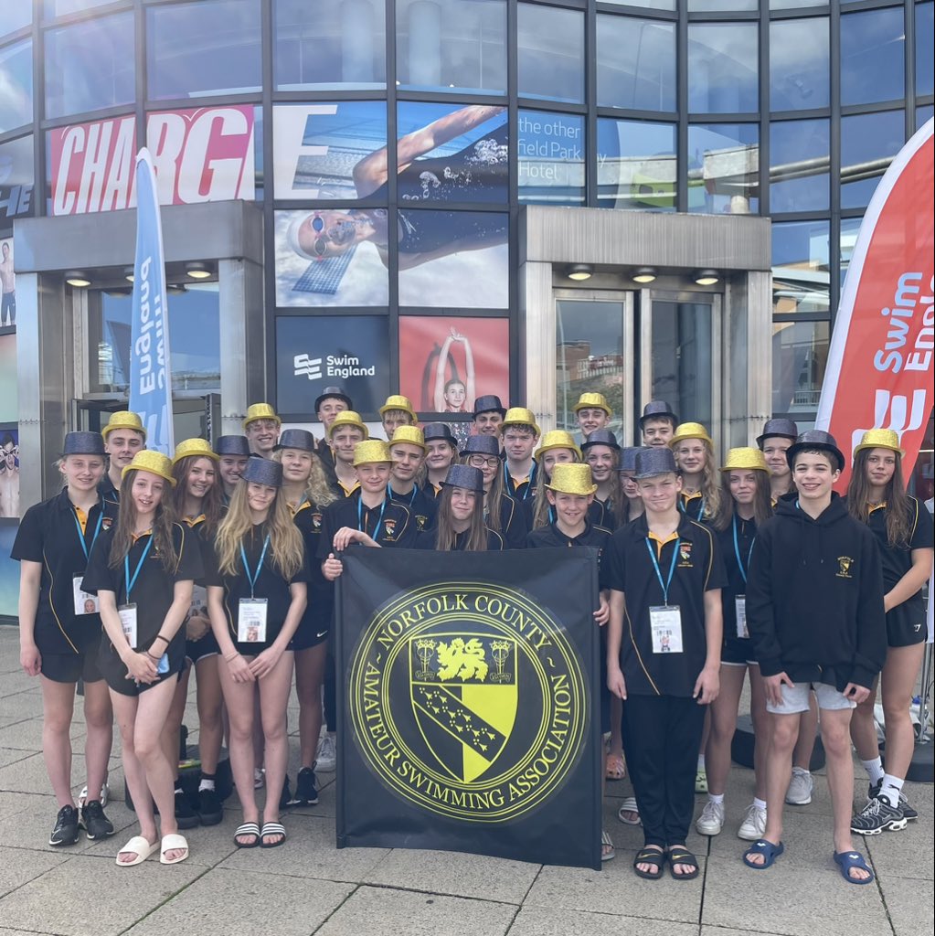 MissBCoombs_PE's tweet photo. It’s been an absolute honour to lead the @NorfolkASA team this weekend! I couldn’t have asked for anymore from them.  We finished 7th in Division 2 which is the highest we have ever finished! You should be so proud of yourselves team! Well done 👏🏼 🟡⚫️🏊🏼‍♂️ #CountyTeamChamps https://t.co/EkJsd4NHLr