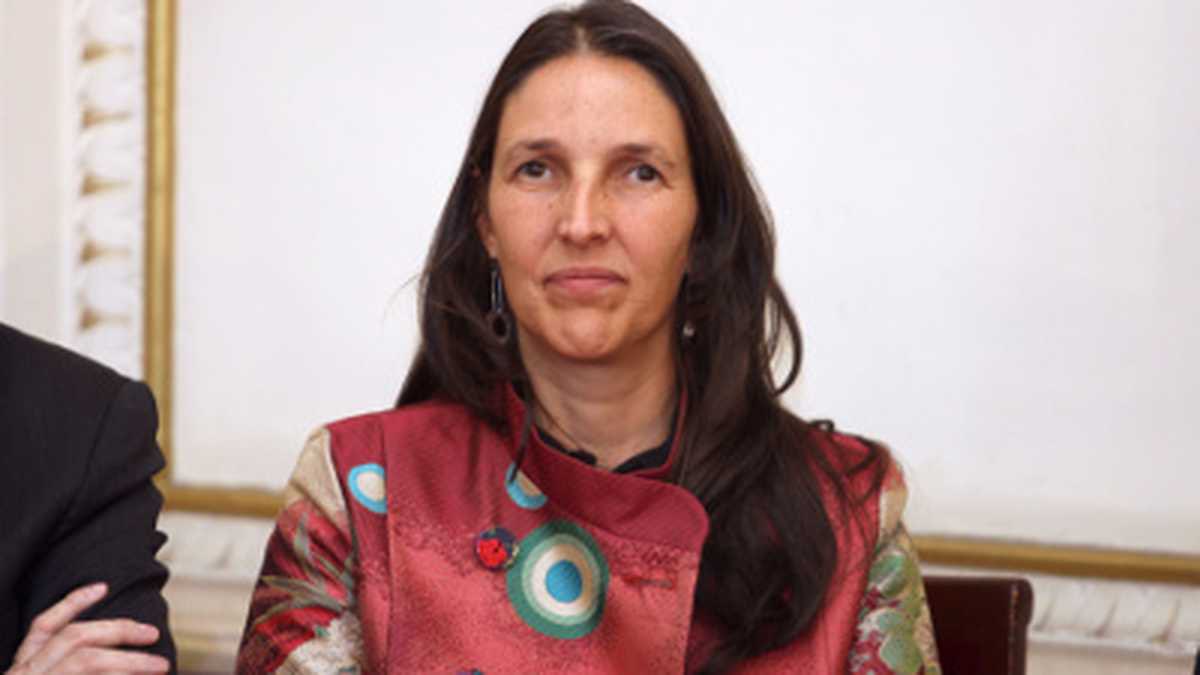 HOLLMANMORRIS's tweet photo. María Valencia Gaitán, nieta de Jorge Eliécer Gaitán fue designada por el señor presidente @petrogustavo como directora del Centro Nacional de Memoria Histórica @CentroMemoriaH

Un reconocimiento a las víctimas y a la memoria del líder popular. https://t.co/YosAeTCLbl