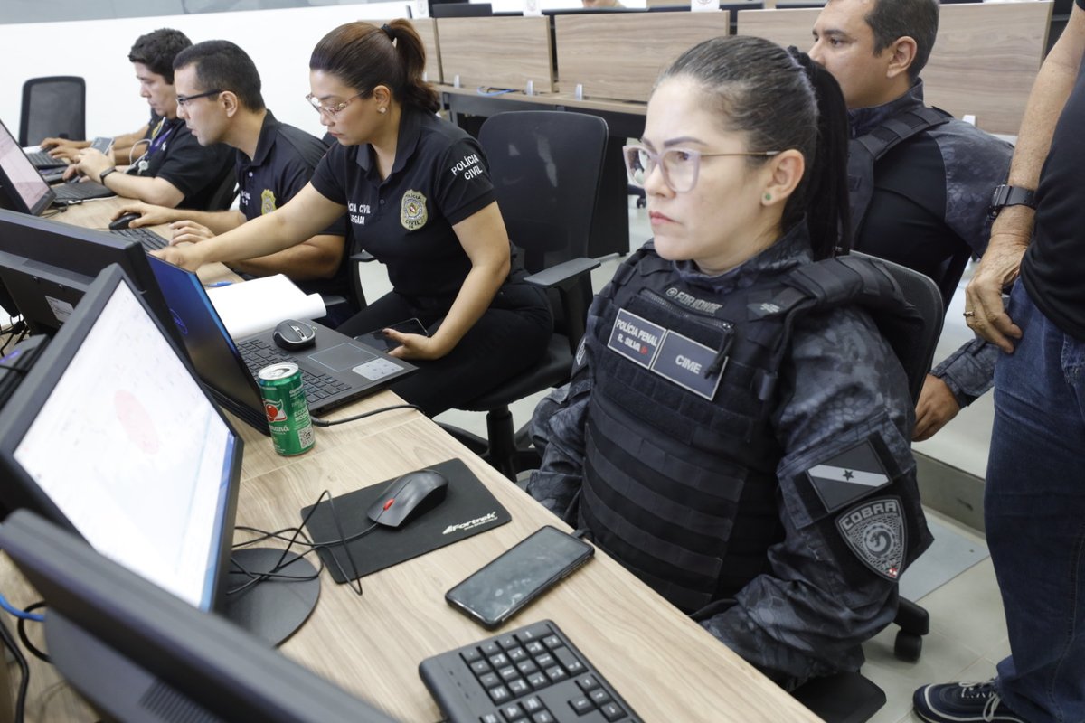 govpara's tweet photo. Todos os envolvidos foram conduzidos às unidades policiais e, após os procedimentos, foram liberados. Quarenta e sete estabelecimentos foram fiscalizados sobre o cumprimento da Lei Seca e não houve aplicação de procedimentos administrativos. https://t.co/P2mcQD2Ein