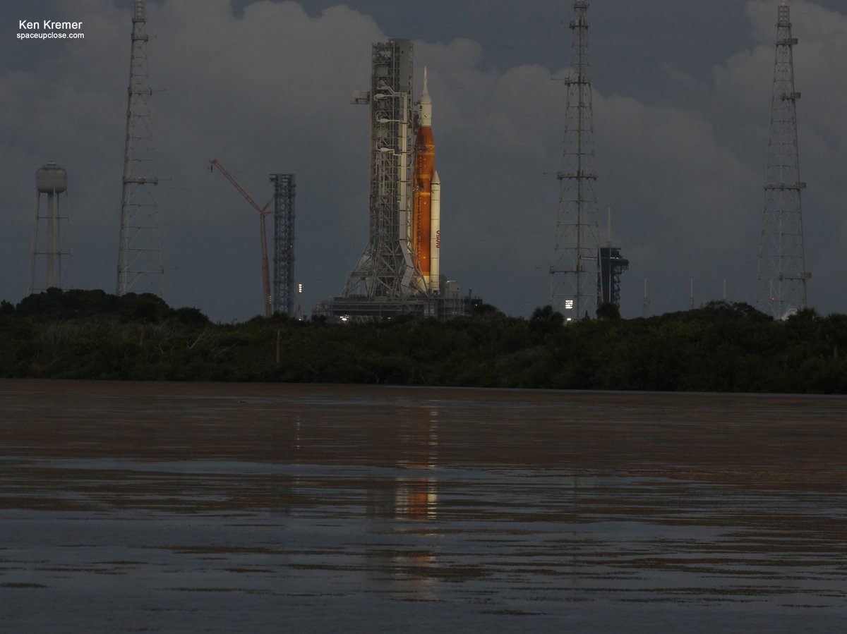 ken_kremer's tweet photo. "Last Look at Artemis 1 atop Launch Complex 39B Before Rollback to VAB Shelter due to Hurricane Ian: Photos" - #NASA #Artemis1 #SLS #Orion #KSC #pad39B @NASAKennedy. Read my story/photos: Ken Kremer
https://t.co/oSxbRQjaIB https://t.co/6guCBZU4oH