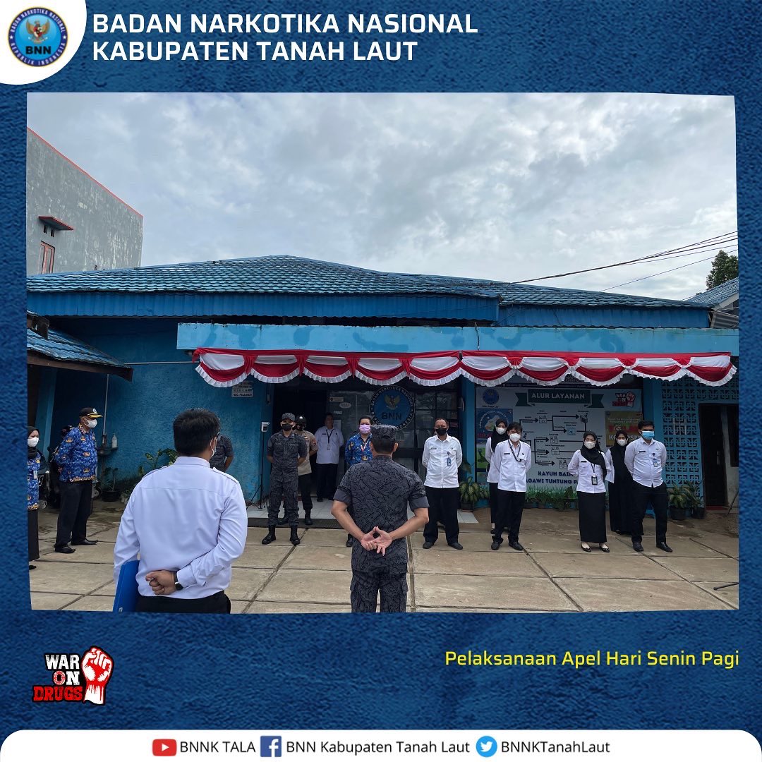 bnnktanahlaut's tweet photo. Apel pagi hari Senin ini dipimpin oleh Kepala BNNK Tanah Laut dan dihadiri seluruh pegawai.
#WARONDRUGS
#SPEEDUP_NEVERLETUP
#STOPCORONA
#DALASHANGITKADANARKOBA https://t.co/moTINZ1msX