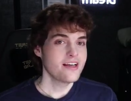 zababoobey's tweet photo. Straight Shane Dawson https://t.co/zB4R9hMIuS
