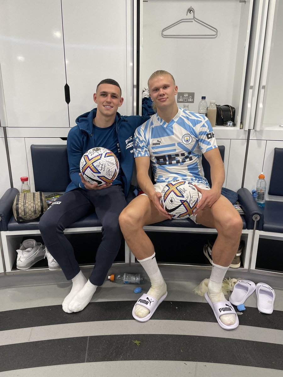 BlockSportsintl's tweet photo. What a crazy duo 🥶 

#BlockSports #ManCity #Foden #Haaland #ManchesterDerby #MCIMUN https://t.co/iqve1iTX9N