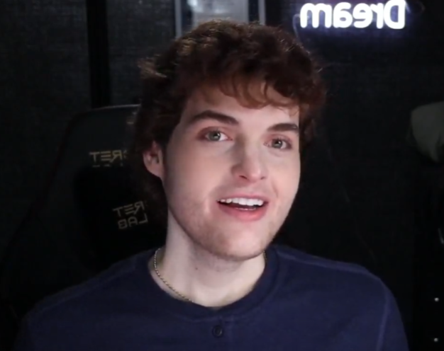 uglyburger0's tweet photo. Insane #dreamfacereveal https://t.co/rVpK66kfgk