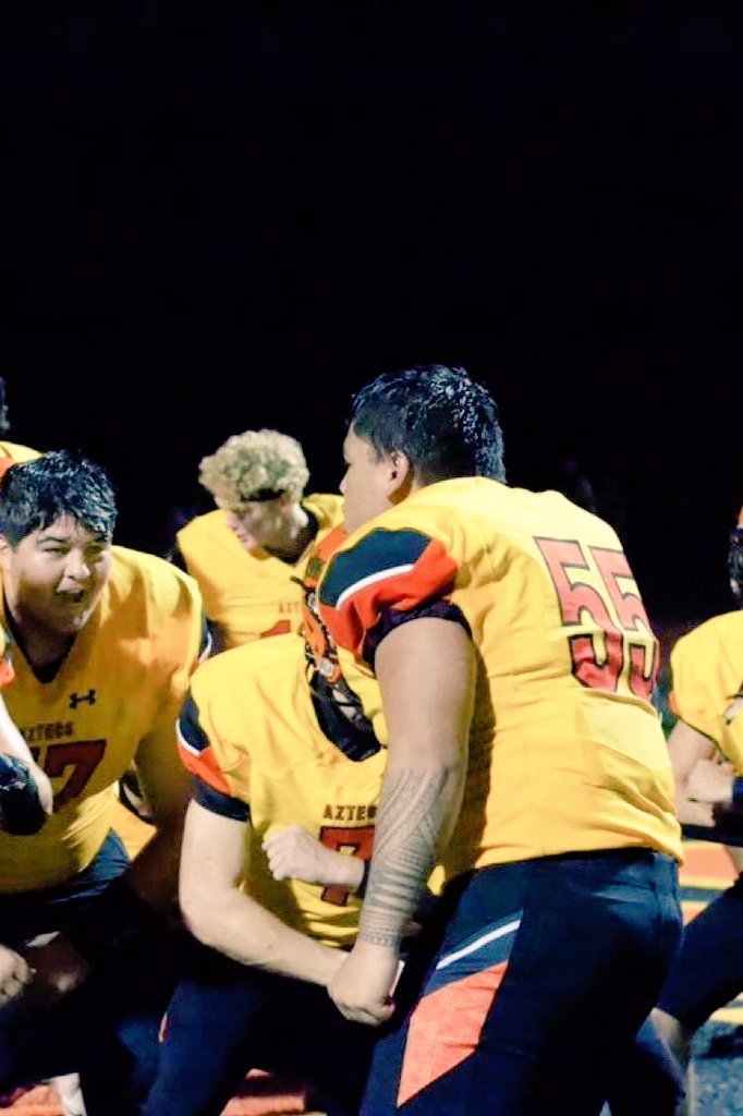 First half of my senior season 
<a href="/DommHenderson/">Coach Dom Henderson</a> <a href="/CoachSimonsDL/">itsasimons</a> <a href="/CoachBarro/">Jake Barro</a> <a href="/CdS_Football/">CDS Touchdown Club</a> <a href="/TrainsStation1/">Train’s Station</a>
<a href="/ncsa/">NCSA College Recruiting</a> <a href="/JUSTCHILLY/">Just Chilly</a> <a href="/gridironarizona/">Gridiron Arizona</a> <a href="/AZPreps365/">AZPreps365</a> <a href="/PrepRedzoneAZ/">Prep Redzone Arizona</a> hudl.com/v/2JNCNR