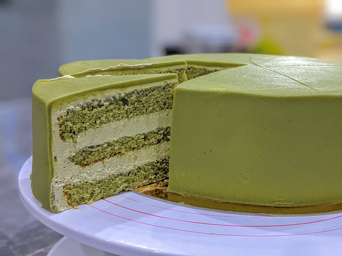 cheikhounacound's tweet photo. Un layer cake avec un fruit communément appelé Detarium Sénégalaise connu sous le nom de #Ditakh. https://t.co/fRrOh2a1lP