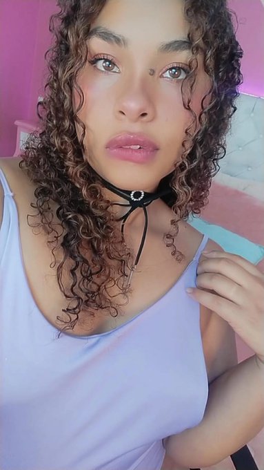 I'm online  https://t.co/HoJFU7ruXp https://t.co/PnBOUVwCE9<a href="/tag/stripchat"class="tags"><span>#stripchat</span></a><a href="/tag/stripchatlive"class="tags"><span>#stripchatlive</span></a>