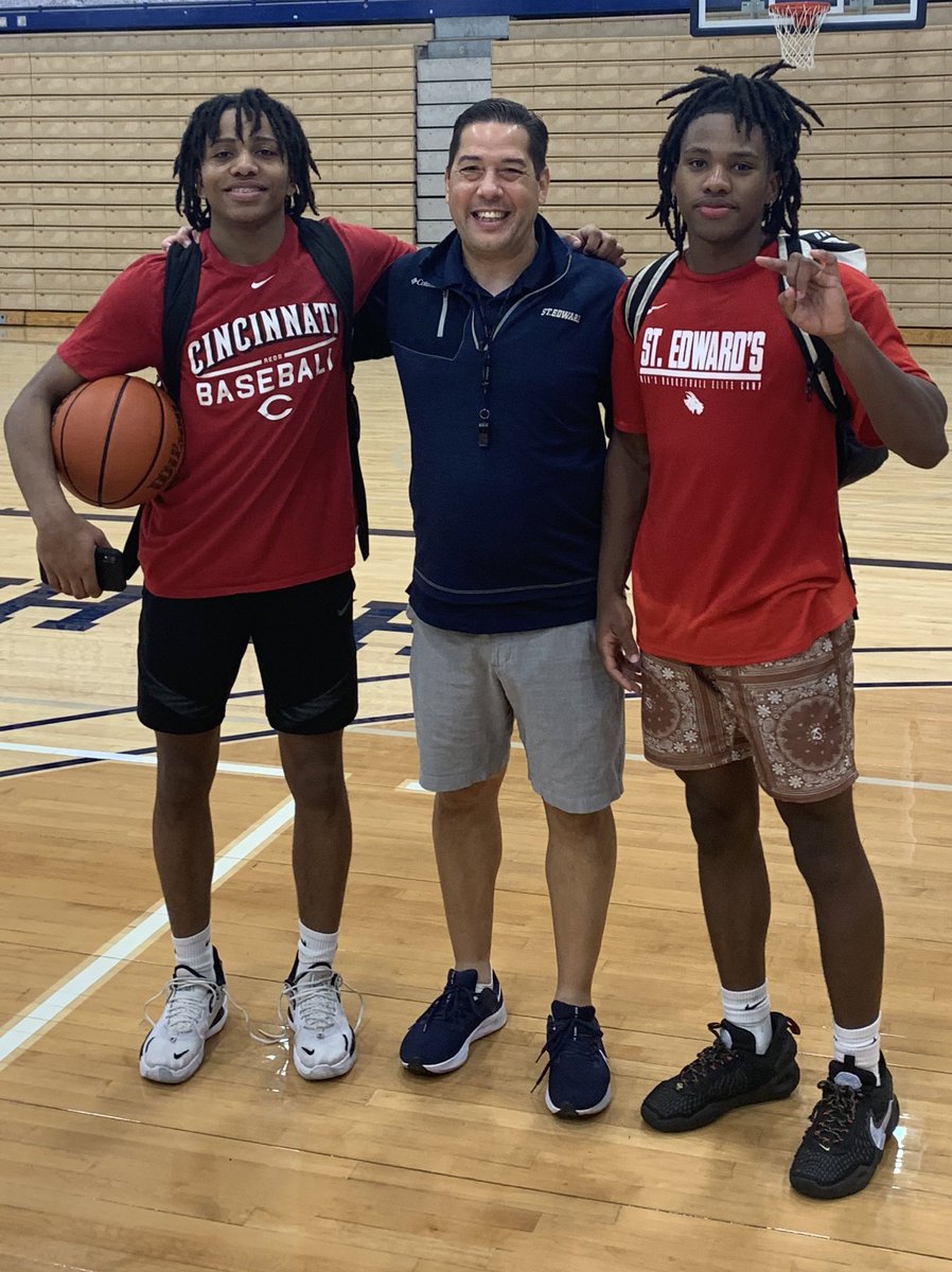 Thank you <a href="/SEUMBasketball/">St. Edward's Men's Basketball</a> <a href="/CoachAndreCook/">Andre Cook</a> and <a href="/Steve_Ayala/">Steve Ayala</a> for the opportunity to attend the St. Edwards mens basketball camp today.