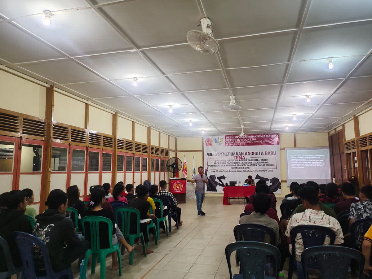 maskendari's tweet photo. "Kesadaran Adalah Matahari, Kesabaran adalah Bumi, Keberanian menjadi Cakrawala dan Perjuangan adalah Pelaksanaan Kata-Kata," WS Rendra.
MPAB PMKRI Cabang Pontianak (23 - 25 September 2022)
#bungken
#damungzamannow
#pmkri https://t.co/4hrn9TZZzh