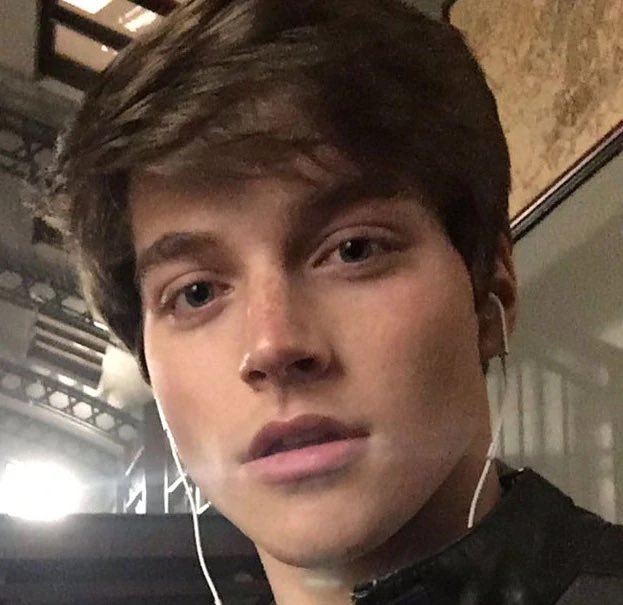 rose_blushh's tweet image. GUYS IM LITERALLY NOT EVEN JOKING