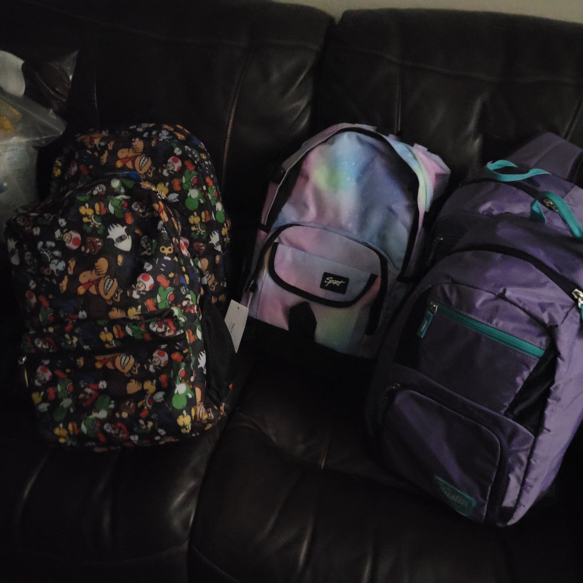 lionelcarlton's tweet photo. Thanks to @MyRangers72 for donating a few more Day 1 Bags π. Thank you so much.
#SeptemberService https://t.co/SKSQeXbog4