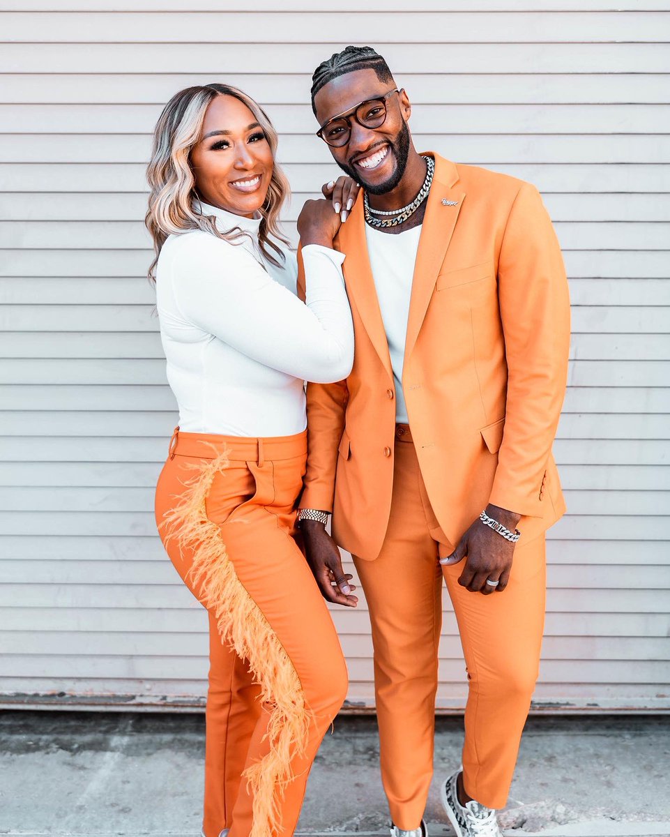 iammiketodd's tweet photo. There’s no other place I wanna be… 

She is #HOME ❤️

#womancrusheveryday
#wifey
#futureforever
#shesfine 
#homecoming 
#REPRESENT https://t.co/HtL6zTipG1
