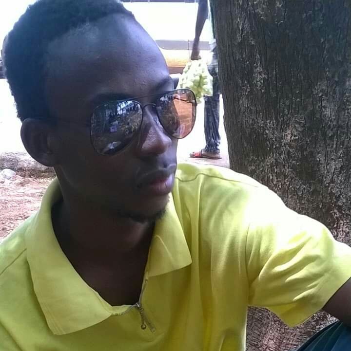 TrawinaAziz's tweet photo. #NouvellePhotoDeProfil https://t.co/DjHOLi98Nq