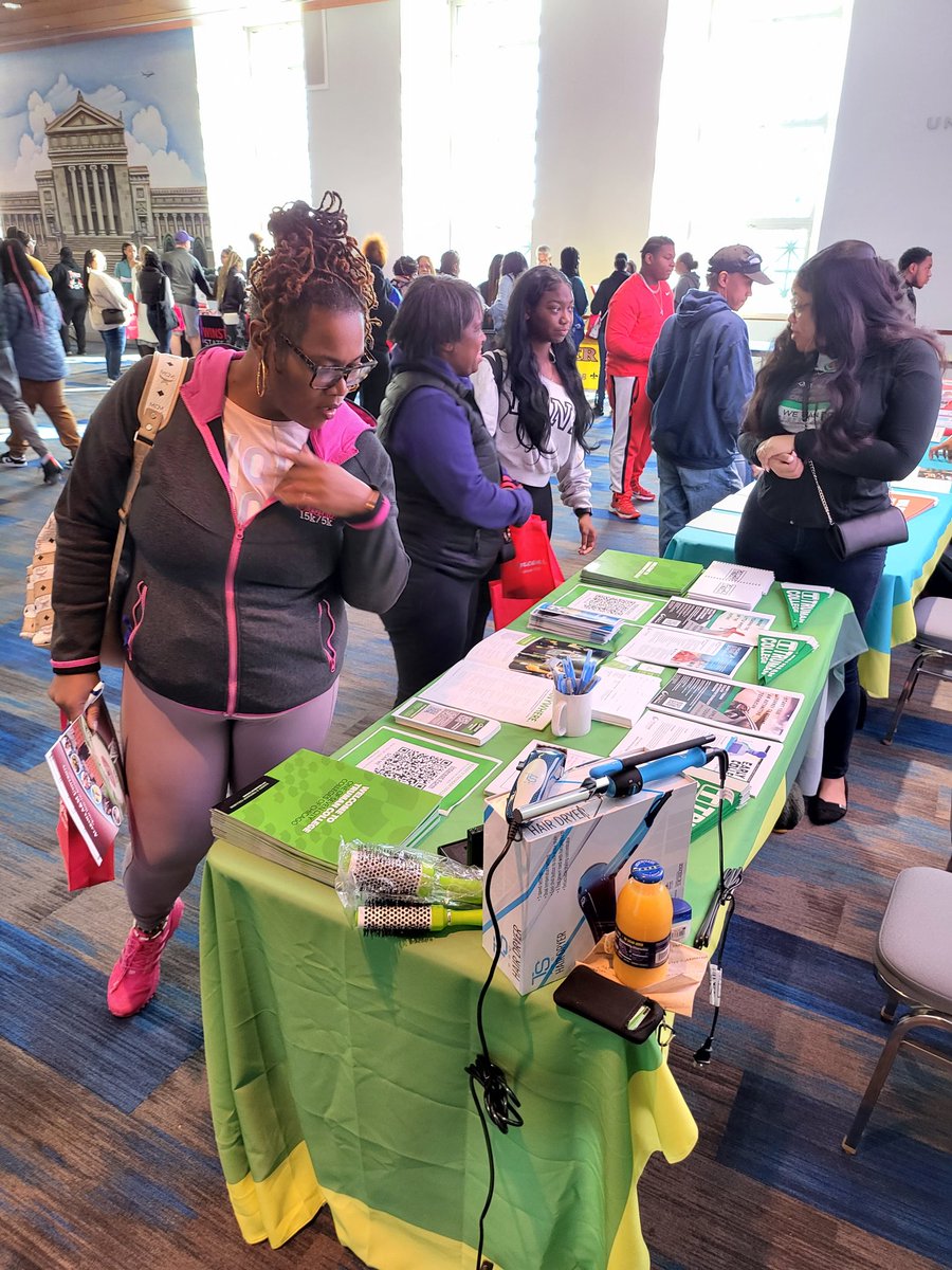 Campus & Beyond tweet media