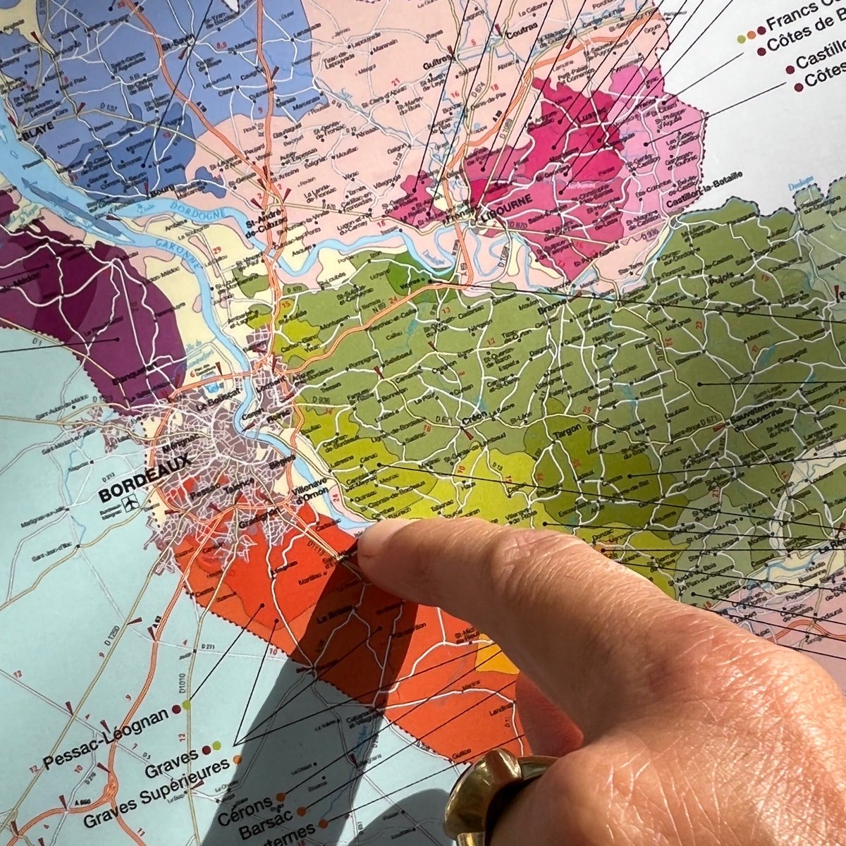 LizPalmer_Wine's tweet photo. ..thrilled to be flying back to #France to “Discover the White Wines of #Bordeaux!”
@charmeu_usa @charmeu_canada and @vinsblancsdebordeaux_usa
#enjoyitsfromeurope #euAgriPromo #MadeintheEU #thecharmingtasteofeu #charmeu #loupiac #cadillac #saintmacaire #cerons https://t.co/4kYCH51Y0t
