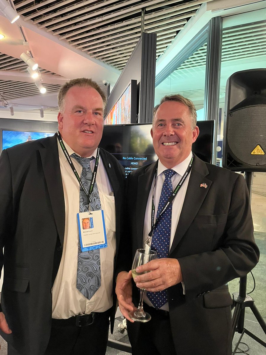 CllrMichaellunn's tweet photo. Great to catch up with #DonPorter and @LiamFox to hear of the challenges and more importantly the opportunities for the future. #BuildingaBetterBritain https://t.co/gEwLUH0EN4