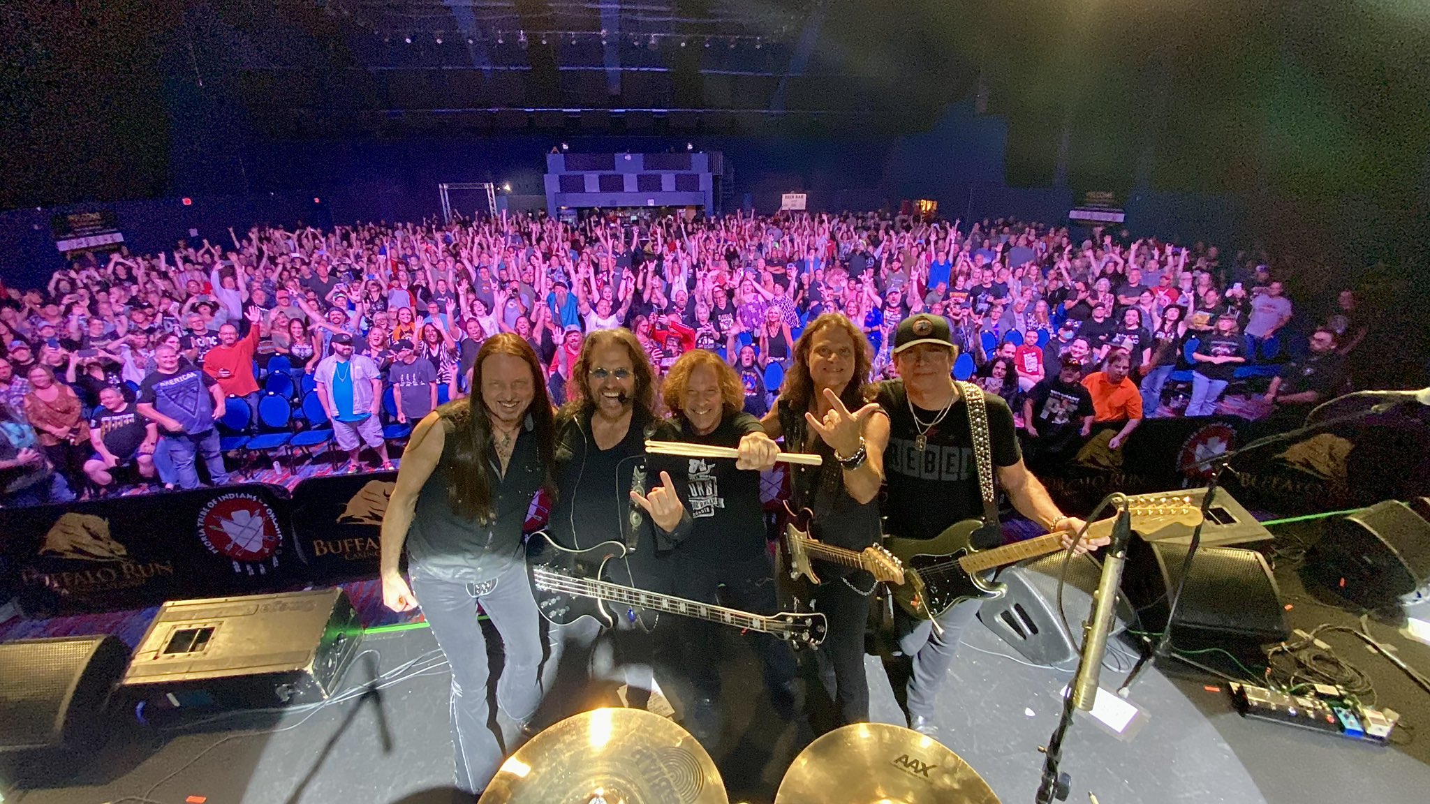 Winger on Twitter "Miami, OK! You guys killed it! Thank you! Winger 