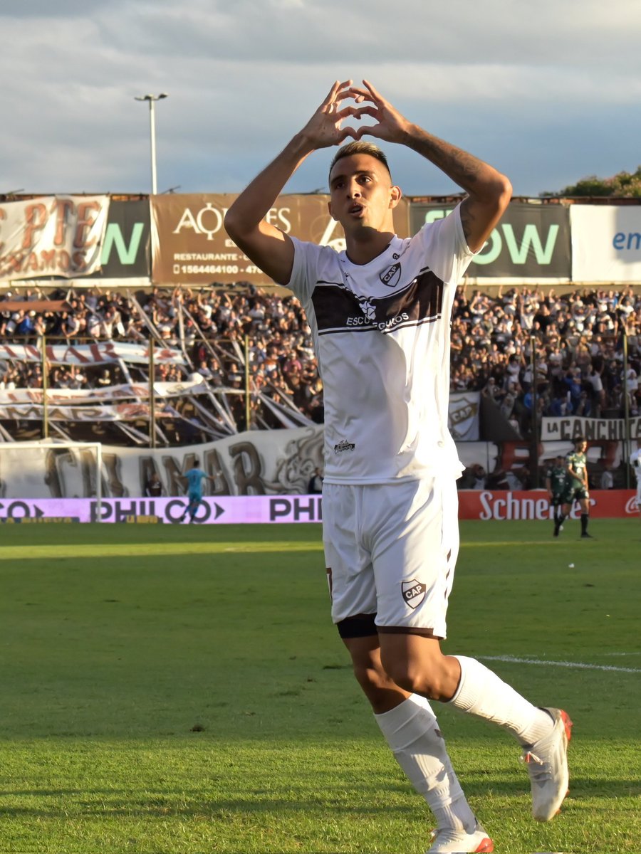 Nico tweet media