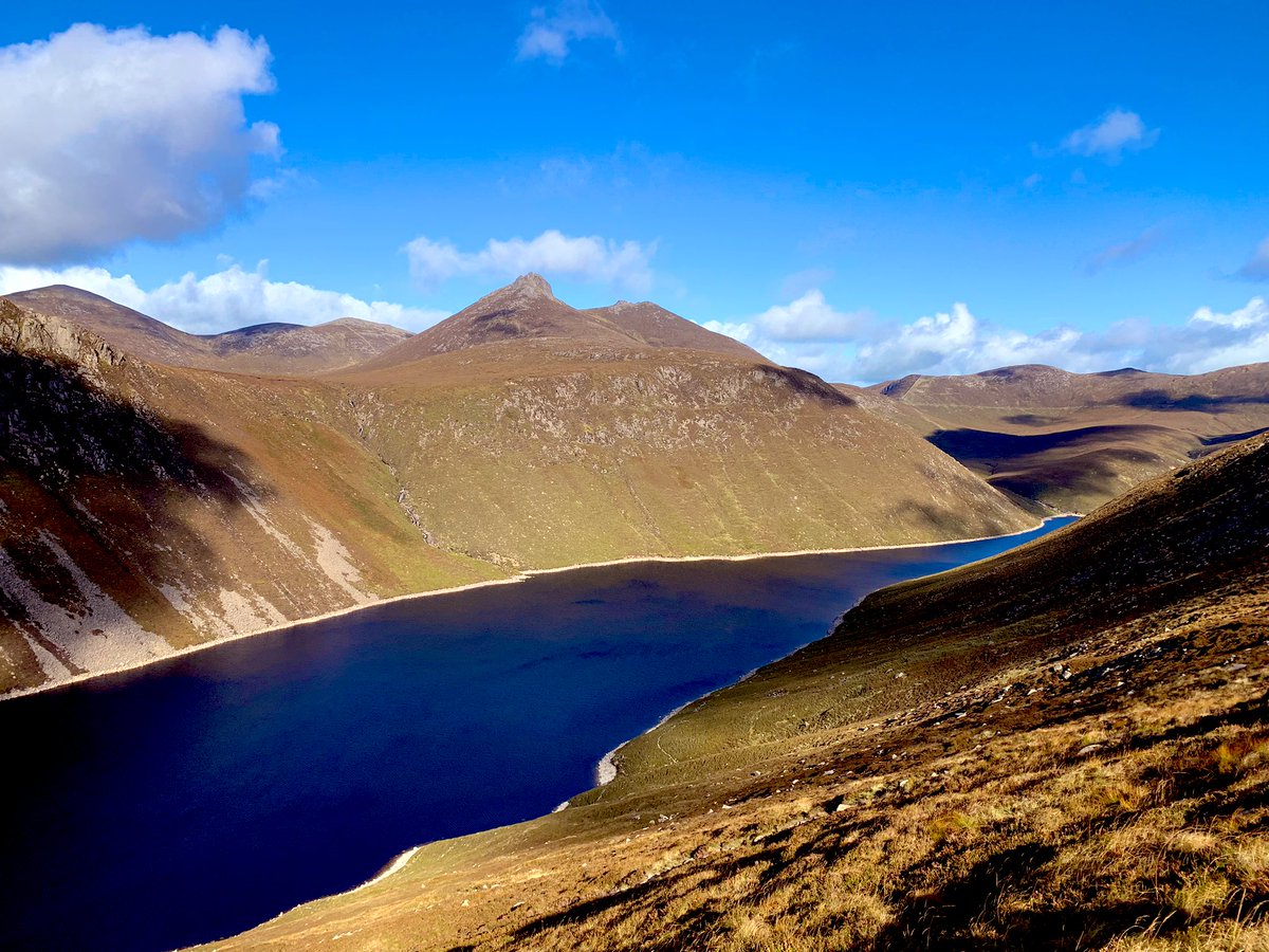 Ticketybooo's tweet photo. View @WeatherCee @WalkNI @barrabest @deric_tv @Louise_utv @visitmourne @MourneDaily @Mournelive @DiscoverNI @DiscoverIreland @NTMournes #bencrom #reservoir #mournes #mountains #lamagan #hikinghens #narnia https://t.co/NkDPspMezt