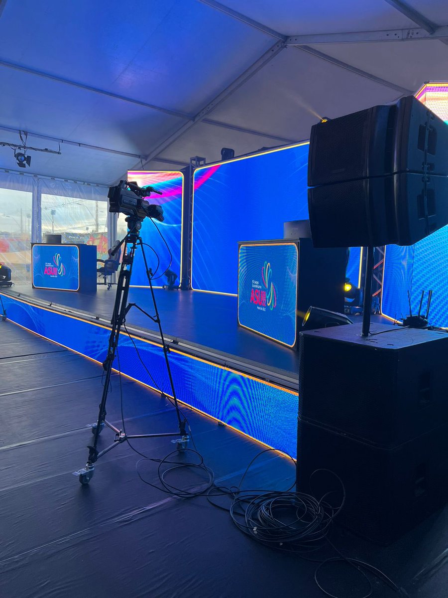 Estamos felices!! <a href="/LadiesPes/">Comunidad Femenina Oficial de eFootball™</a> presente en el South American eSports Championship - Asunción, Paraguay ✨ ahora en vivo youtu.be/wyDguASaJCA #eFootball2023