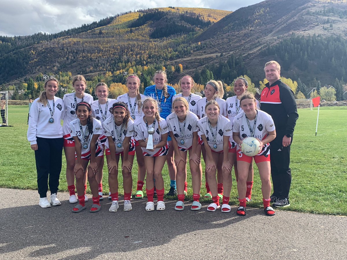 Majestic 402 with the Vail Valley Cup Championship!! Way to put the final pieces together when it mattered. Finishing was superb, possession was great and it showed for this Majestic group of ladies! #safetravelswithatrophy