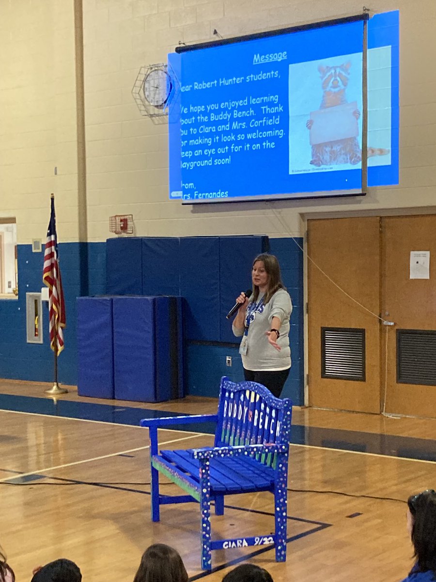JessicaBraynor's tweet photo. Thank you to Ms. Corfield, Ms. Fernandes, and our 4th grade artist for our new buddy bench! Students are excited to use it on the playground to help friends feel included! ⁦@RobertHunterES⁩ ⁦⁦@FlemRarSchools⁩ ⁦@mariecorfield⁩ ⁦@MrsFernandes4th⁩ https://t.co/8n7O4aQ1NR
