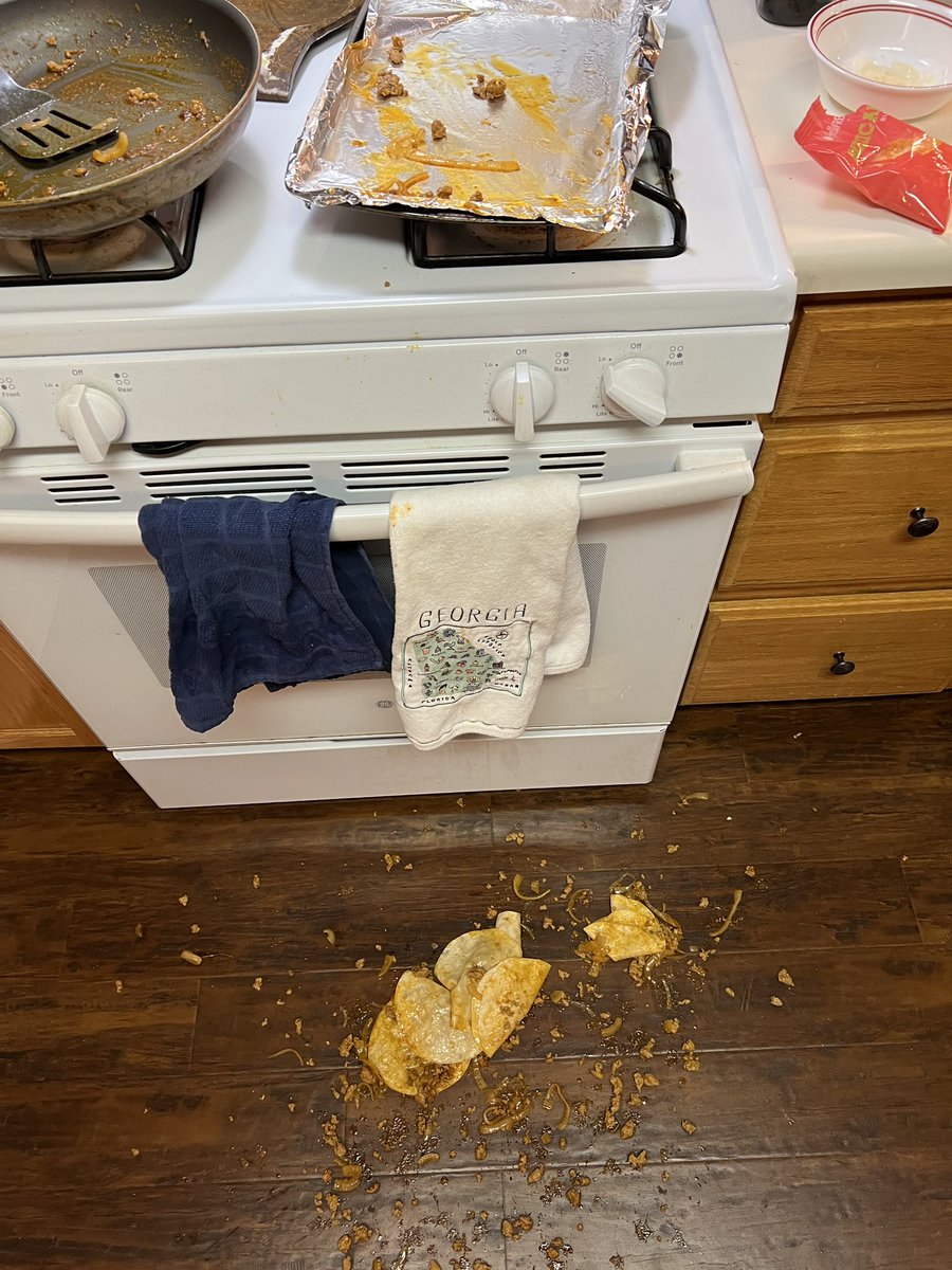 katurdayzz's tweet photo. 10/10 would recommend 😭😭 @HelloFresh https://t.co/ijKSYPAaok