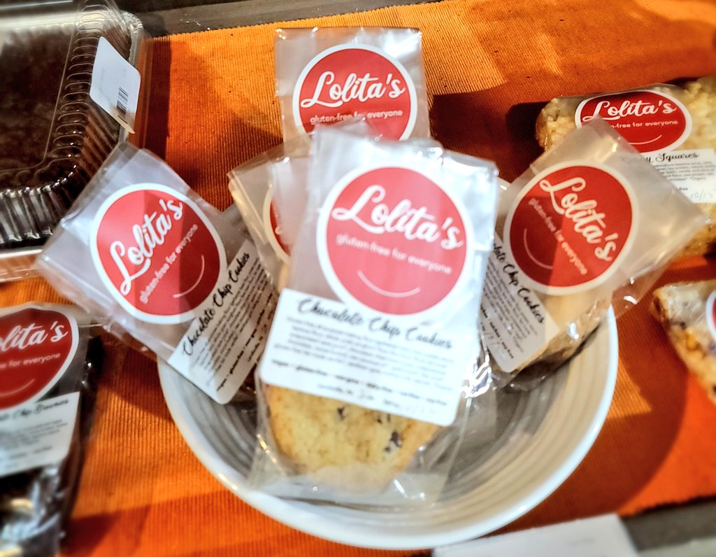 PhillyGrub's tweet photo. Loved visiting @LemonStMarket in Lancaster yesterday. Amazing store! Filled with local vendors including treats by owner Trish's mother! https://t.co/TqVLLUVxj9 https://t.co/D22UVk8JnE