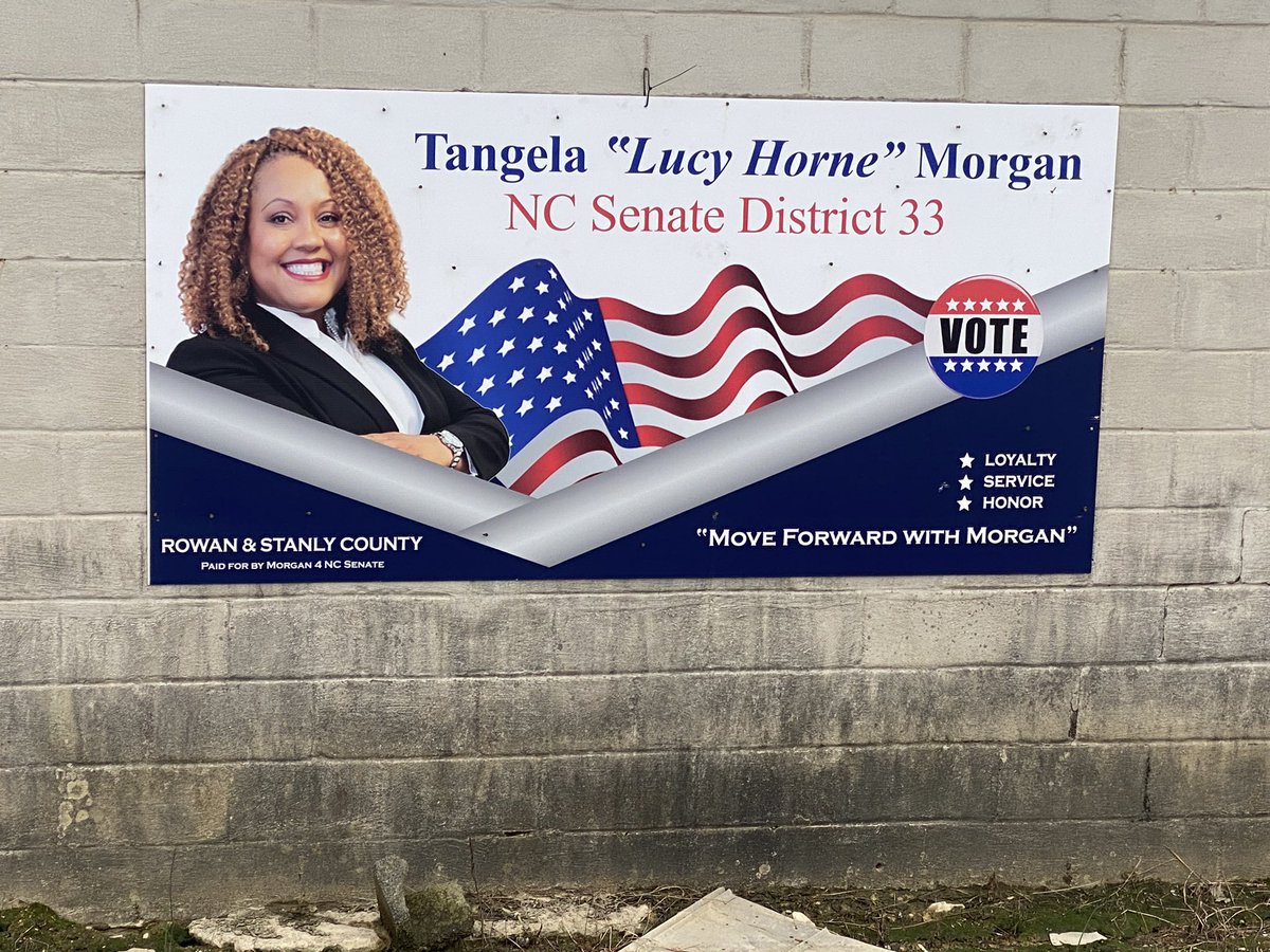 Morgan4NCSenate's tweet photo. Spent the day triaging signs blown down or askew by the storm and putting out new ones. 37 days and counting #Roevember #MoveForwardWithMorgan #electaneducator https://t.co/nwBgbTsrBw