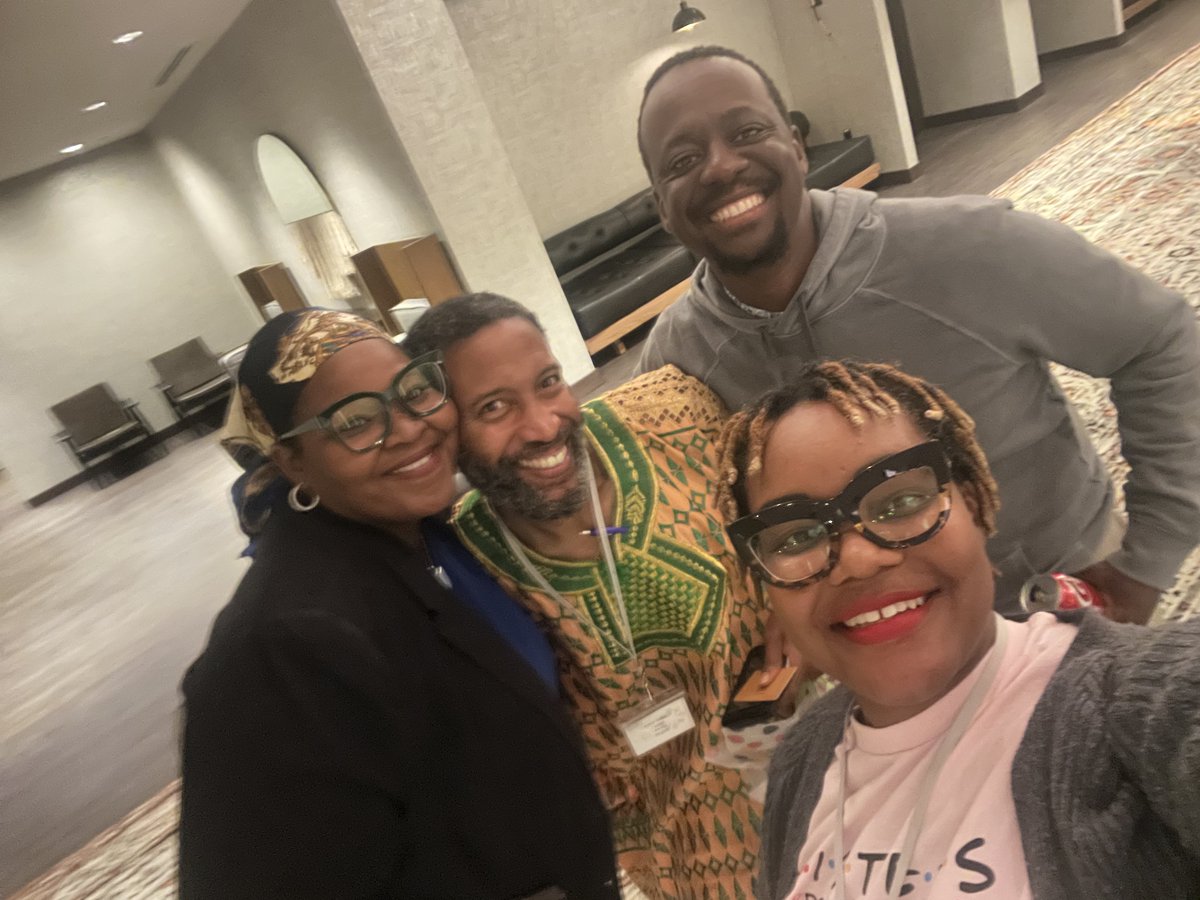 Wait, is this a #BlackMontessoriGathering at  #MPPI2022Con?<a href="/darylhowardphd/">Dr. Daryl C. Howard</a> <a href="/CME_at_Loyola/">Loyola MD Center for Montessori Education</a> <a href="/MMistrett/">xxx sixy Porn</a> <a href="/selmekki/">Sharif El-Mekki</a> @Mushohqat @DingleTeach <a href="/dr_jawn_coop/">Jennifer Cooper, Ed.D</a> <a href="/TooDopeTeachers/">TooDopeTeachers</a> <a href="/MidMontessori/">Middleburg Montessori School</a>⁩ ⁦⁦<a href="/colleenwilkin/">IKZ DIFFUSION 📺</a>⁩ ⁦<a href="/MonteReclaimed/">Montessori on Wheels</a>⁩ ⁦<a href="/britthawthorne_/">britt hawthorne (they/she)</a> ⁦<a href="/DeristelLeger/">Francoise Deristel Leger</a>