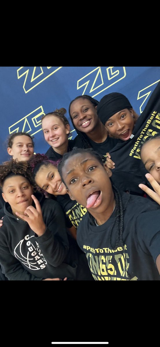 repsgirls's tweet photo. Second weekend second championship @BuscheAcademy @zg_newengland #NERR https://t.co/PAduG7TIuV