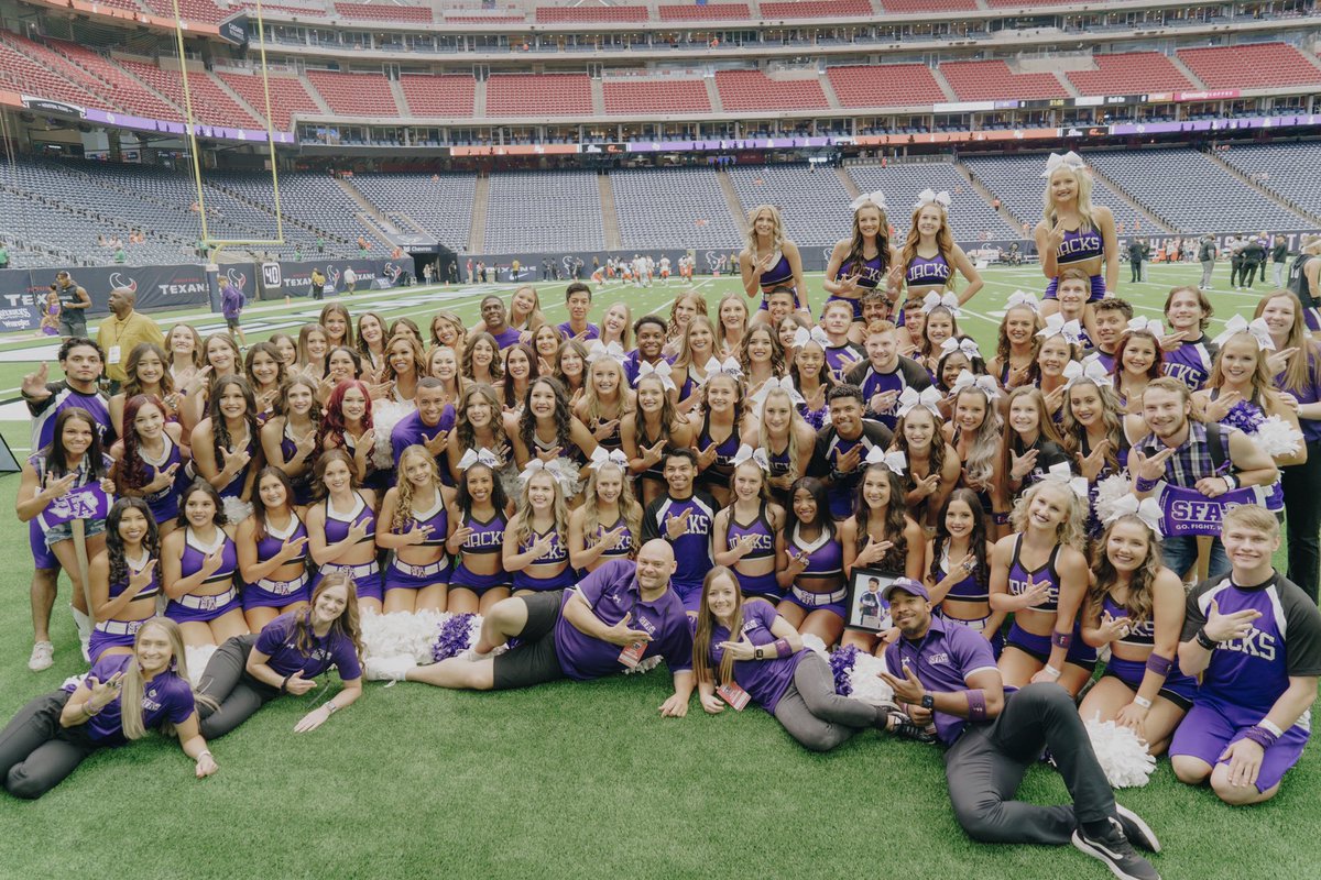 SFA_Dance_Team's tweet photo. F A M 🪓 L Y 

#AxeEm x #RaiseTheAxe https://t.co/MC6aV8yrKi