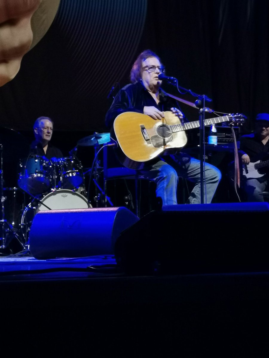 Tez Kelly tweet media