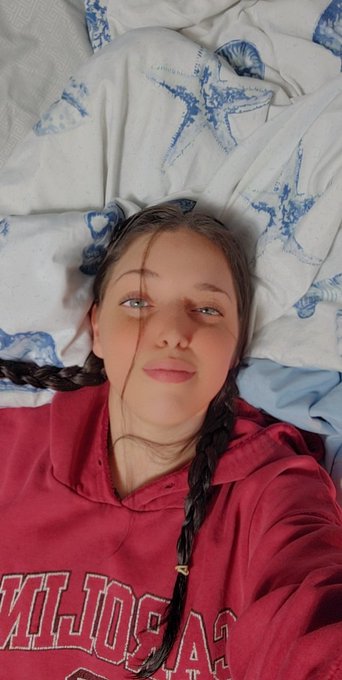 It's my Birthday month 🧡 https://t.co/nBV6OJcJNS