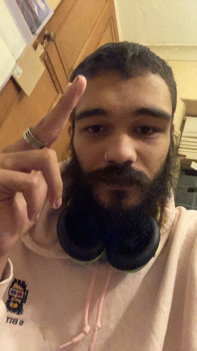 Heartistryxyz's tweet photo. Really happy to announce that over the past year I’ve gone over 1eth in volume traded sales and almost over taken my Instagram following entirely in the web3 world. Also went to New York and distributed #heartistry cards, made history, and slept on a chair. https://t.co/u89BCLNjgP