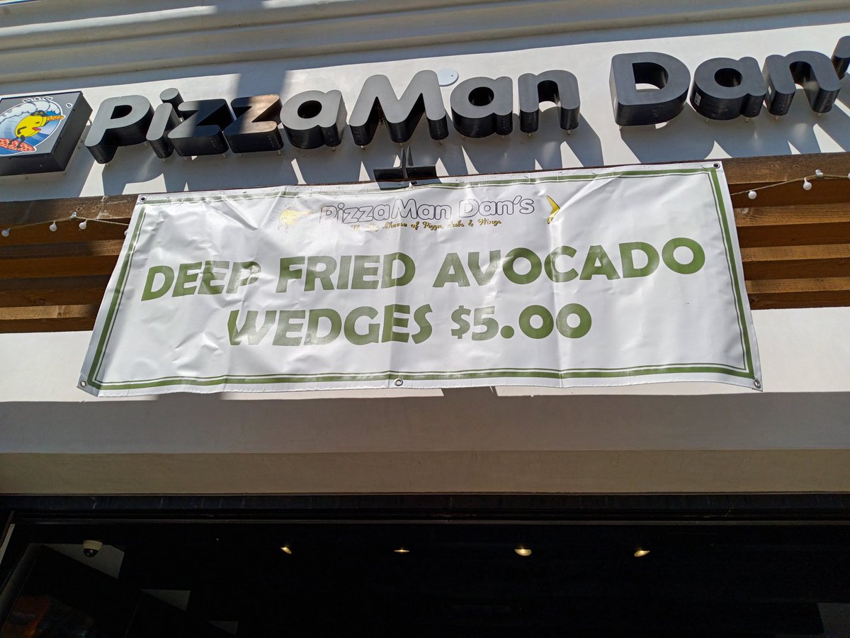 cookiesinheaven's tweet photo. Even the #pizza joints get in on the #avocado fun at #AvoFest https://t.co/yO5rNYUZgZ